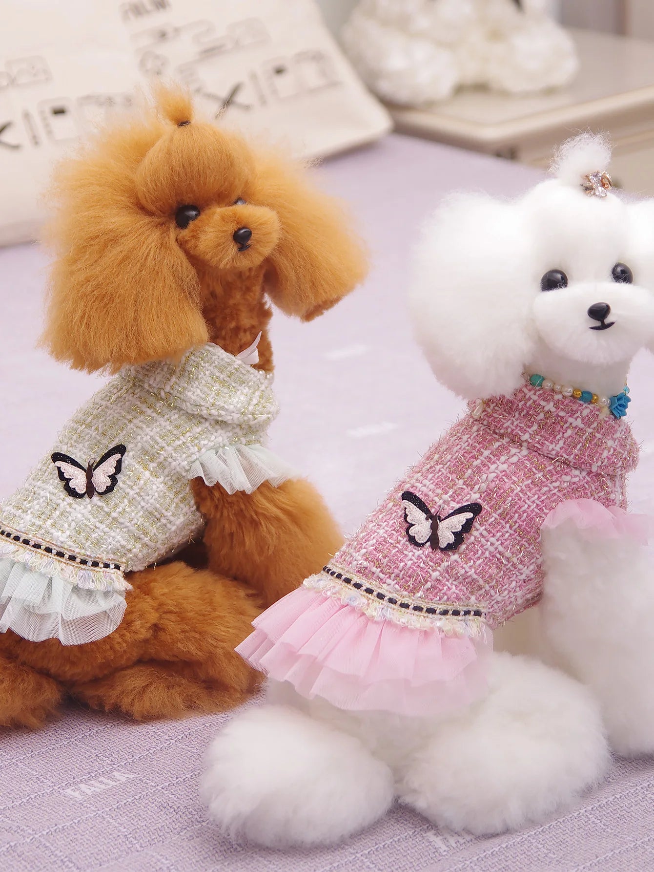 Vêtements pour chien : robe et veste de princesse, adaptés aux caniches, bichons maltais et yorkshires terriers, au printemps et en automne.