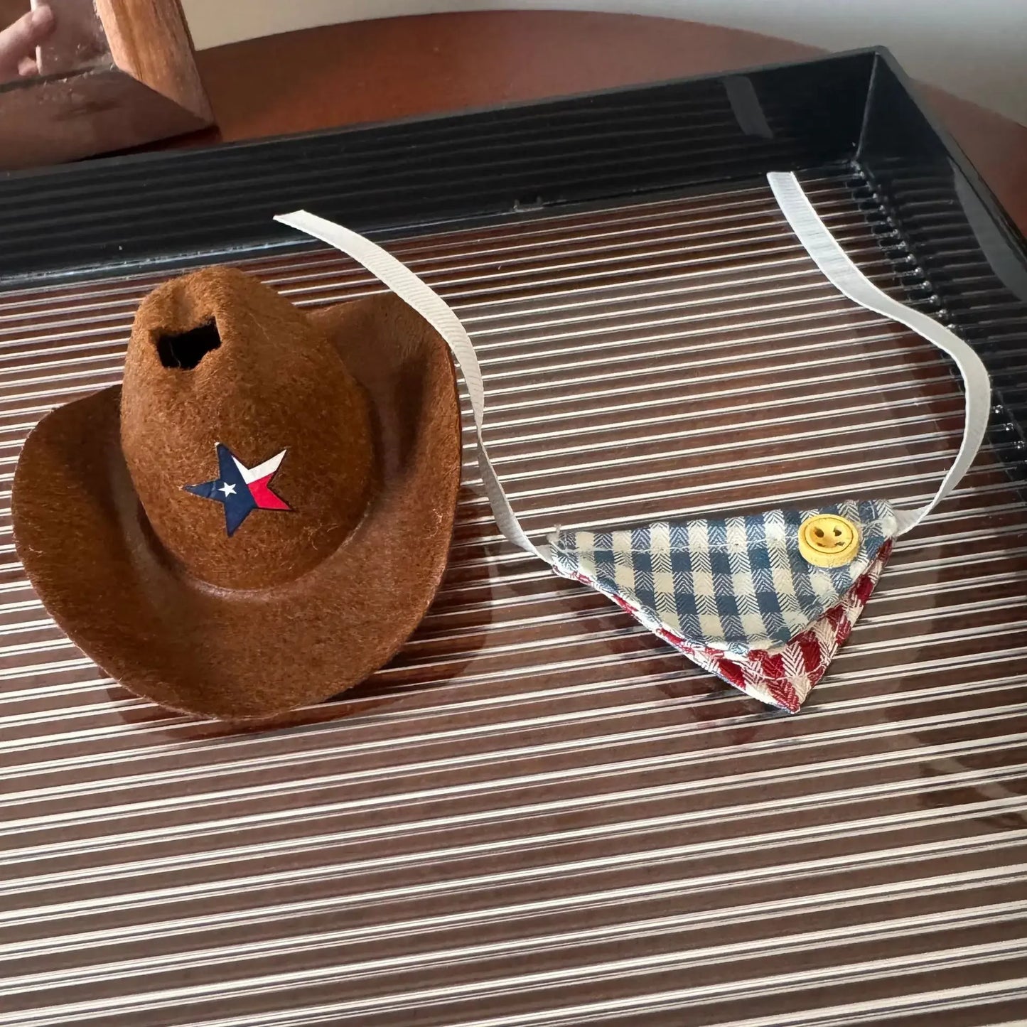 Pour 10 cm Labubu 4.0 vêtements de poupée chapeau de Cowboy écharpe vêtements de poupée accessoires de poupées douces mignon arc écharpe décoration cadeaux de noël