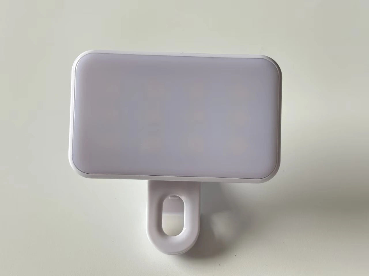 Lumière de remplissage pour selfie – Mini LED à clipser, rechargeable, 3 modes de couleur et luminosité réglable pour téléphones et ordinateurs