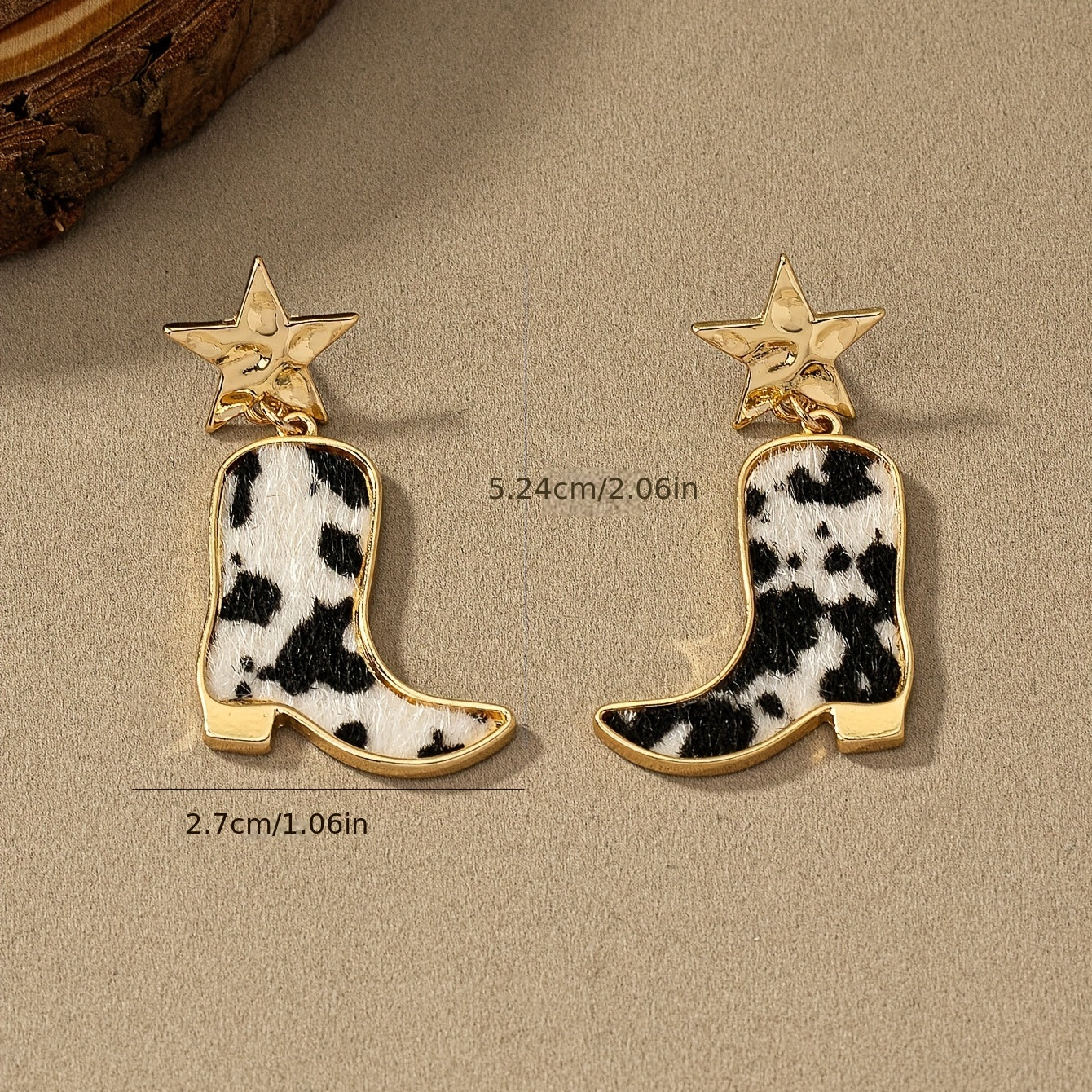 1 Pair Vintage Boho Cowboy Boot Earrings, Black and White Faux Leather with Golden Star Accent, Zinc Alloy Dangle Drop Earrings for Women, Stainless Steel Posts, Suitable for Daily and Vacation Wear, Bohemian Style, Leather B