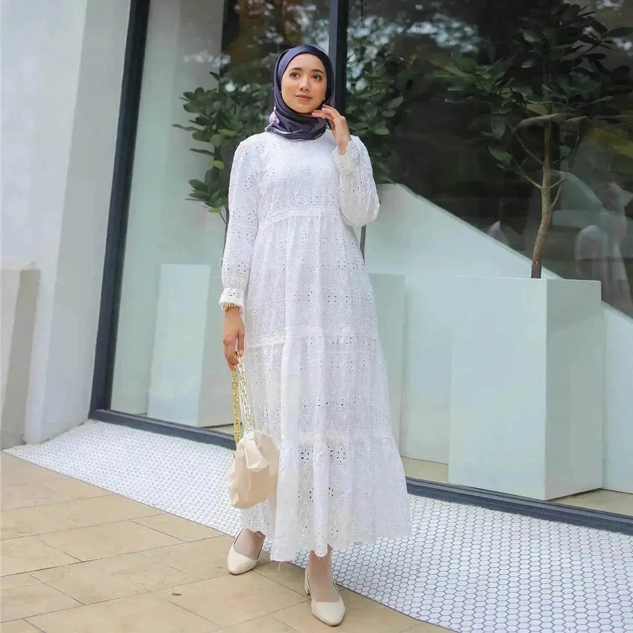 Arab  Malaysia Indonesia Hollow Lace Dress