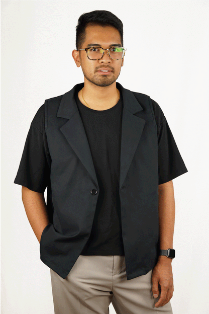 LA VESTE SANS MANCHES