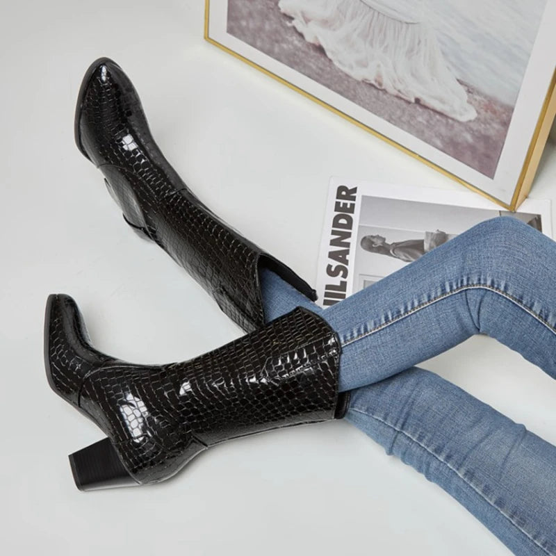 Botas De Mujer Western Cowboy Boots for Women PU Leather Chelsea Boots High Heels Gothic Platform Shoes Big Size 46 47 48 307-1