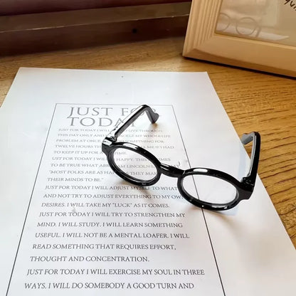 Les vêtements Labubu sont des costumes uniques des minorités ethniques en Chine, avec des caractéristiques distinctives (sans poupées)