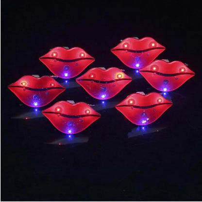 25pcs Party Love LED Flashing Brooch Pin Cartoon Light up Glow Badge Gift Cosplay Navidad Wedding Festival Halloween Christmas