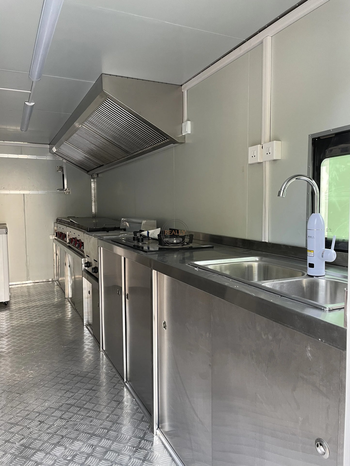 Commerical Food Truck Stainless Steel Snack Cart Hot Dog Coffee Kiosk Mobile Kitchen Concession Food Truck Trailer For Sale