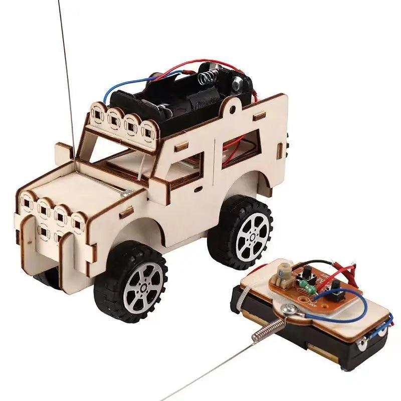 DIY Science Handmade Small Children's Educational Toys Jeep Assembled Wood Material  physics toy