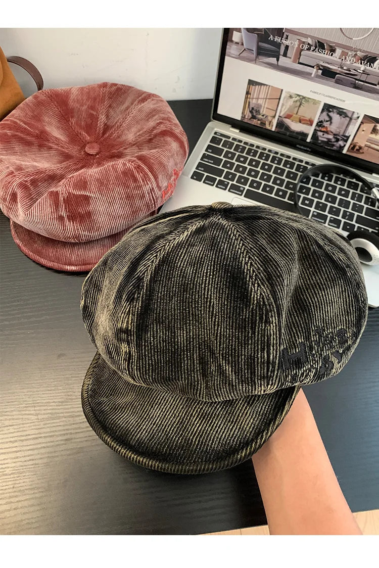 Bérets en velours côtelé rétro brodés avec lettres mignonnes pour femmes, petit chapeau de peintre littéraire polyvalent et décontracté pour printemps et automne