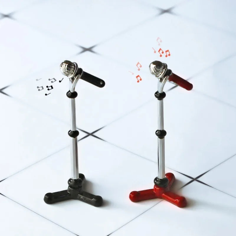 1 piece of creative simulation miniature short microphone, dollhouse accessory, miniature model toy