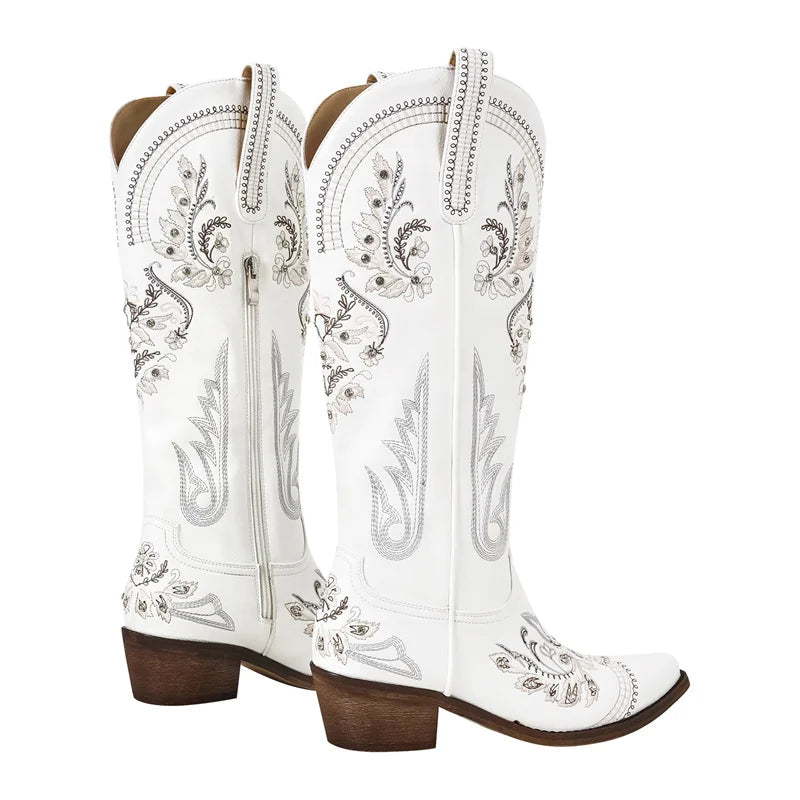 Bottes de cowboy blanches brodées Onlymaker pour femmes, à talon bloc, bout pointu, ornées de cristaux, style cowgirl.