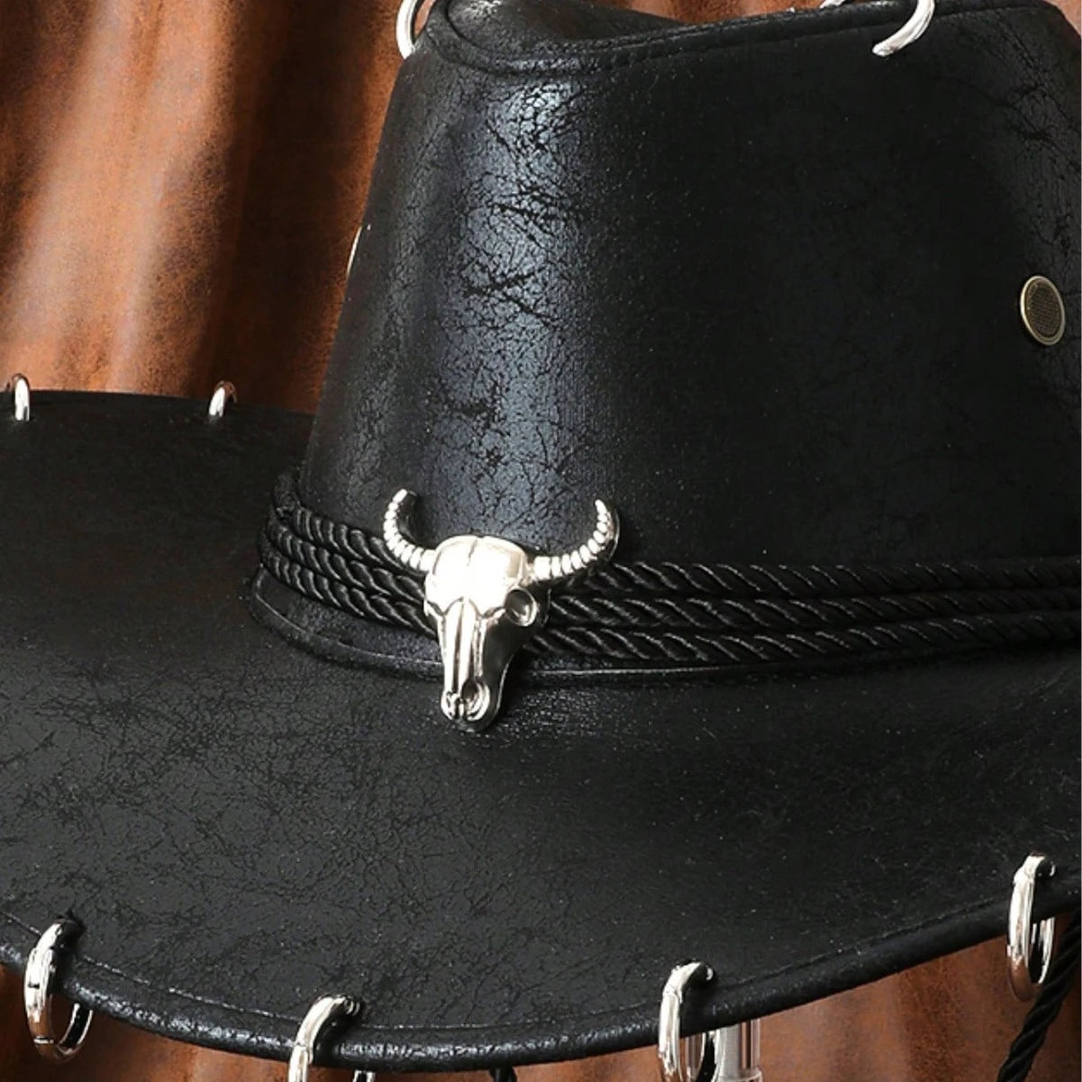 HongLuan – chapeau de Cowboy noir réglable en cuir PU pour hommes et femmes, mode occidentale de voyage, Cowgirl avec Badge Bullhead, chapeaux d'extérieur pour femmes