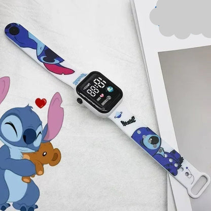 Nouvelle montre électronique LED pour étudiant imprimée en couleur de dessin animé Stitchou, jolie montre électronique à bouton carré Y1 imprimée à la mode