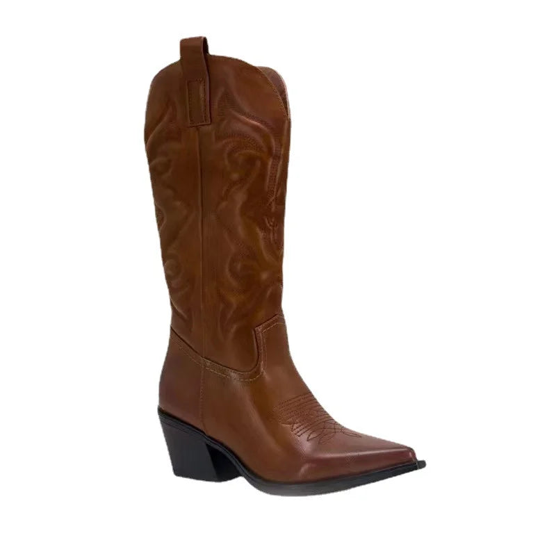 Bottes de cowboy western pour femmes, chaussures roses brillantes métalliques brodées à bout pointu et à talons aiguilles, disponibles en dropshipping.