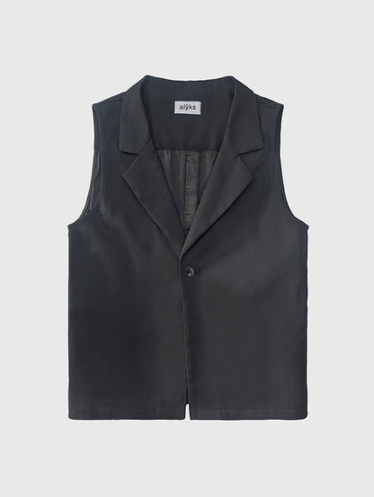 LA VESTE SANS MANCHES