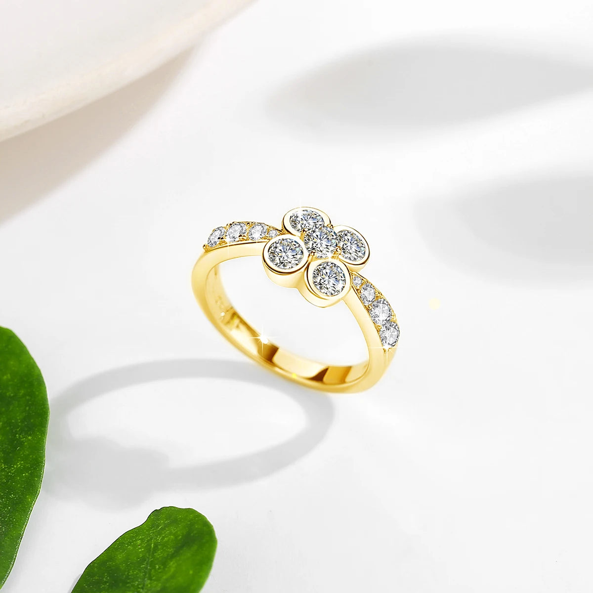 0.9CT Moissanite Ring for Women D VVS1 Round Diamond Double Halo Ring Engagement Christmas 925 Sterling Silver Wedding