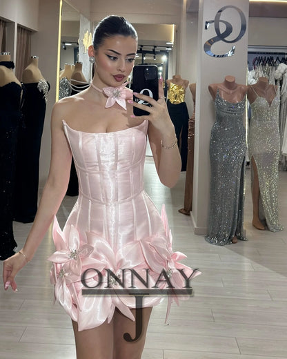 Robe de cocktail courte en satin rose à fleurs, sur mesure, pour occasions spéciales, en perles, style arabe saoudien