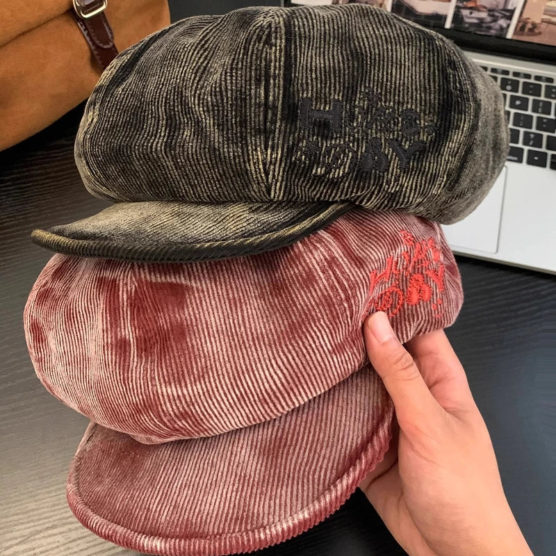 Bérets en velours côtelé rétro brodés avec lettres mignonnes pour femmes, petit chapeau de peintre littéraire polyvalent et décontracté pour printemps et automne