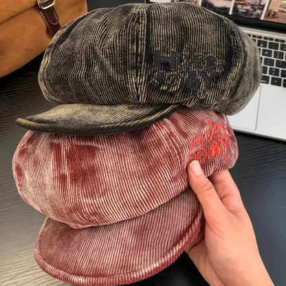Bérets en velours côtelé rétro brodés avec lettres mignonnes pour femmes, petit chapeau de peintre littéraire polyvalent et décontracté pour printemps et automne