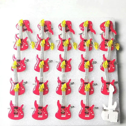 25pcs Party Love LED Flashing Brooch Pin Cartoon Light up Glow Badge Gift Cosplay Navidad Wedding Festival Halloween Christmas