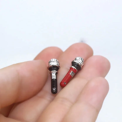 1 piece of creative simulation miniature short microphone, dollhouse accessory, miniature model toy